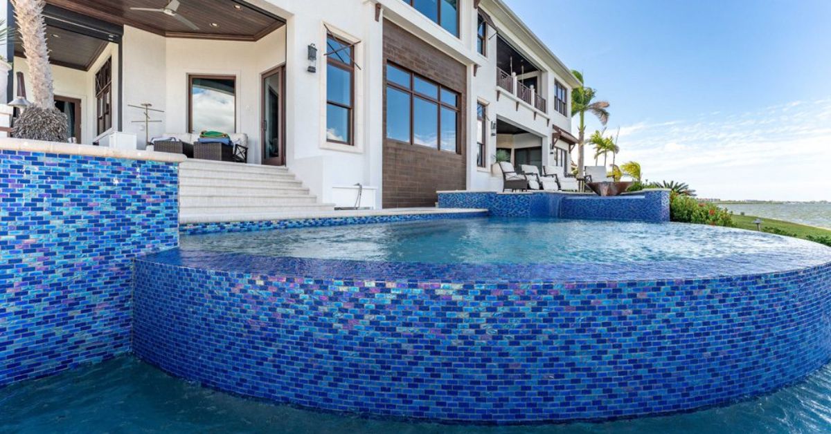 Infinity Pool Showroom in Rajouri Garden
