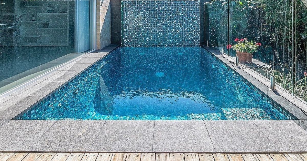 Infinity Pool Supplier in Rajouri Garden